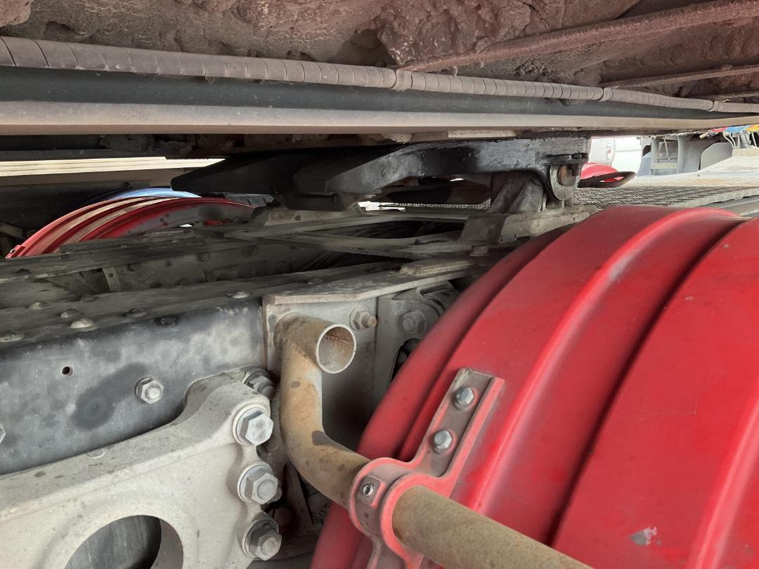 Photo '13' of Isuzu 8x4 CX400 Tractor Unit