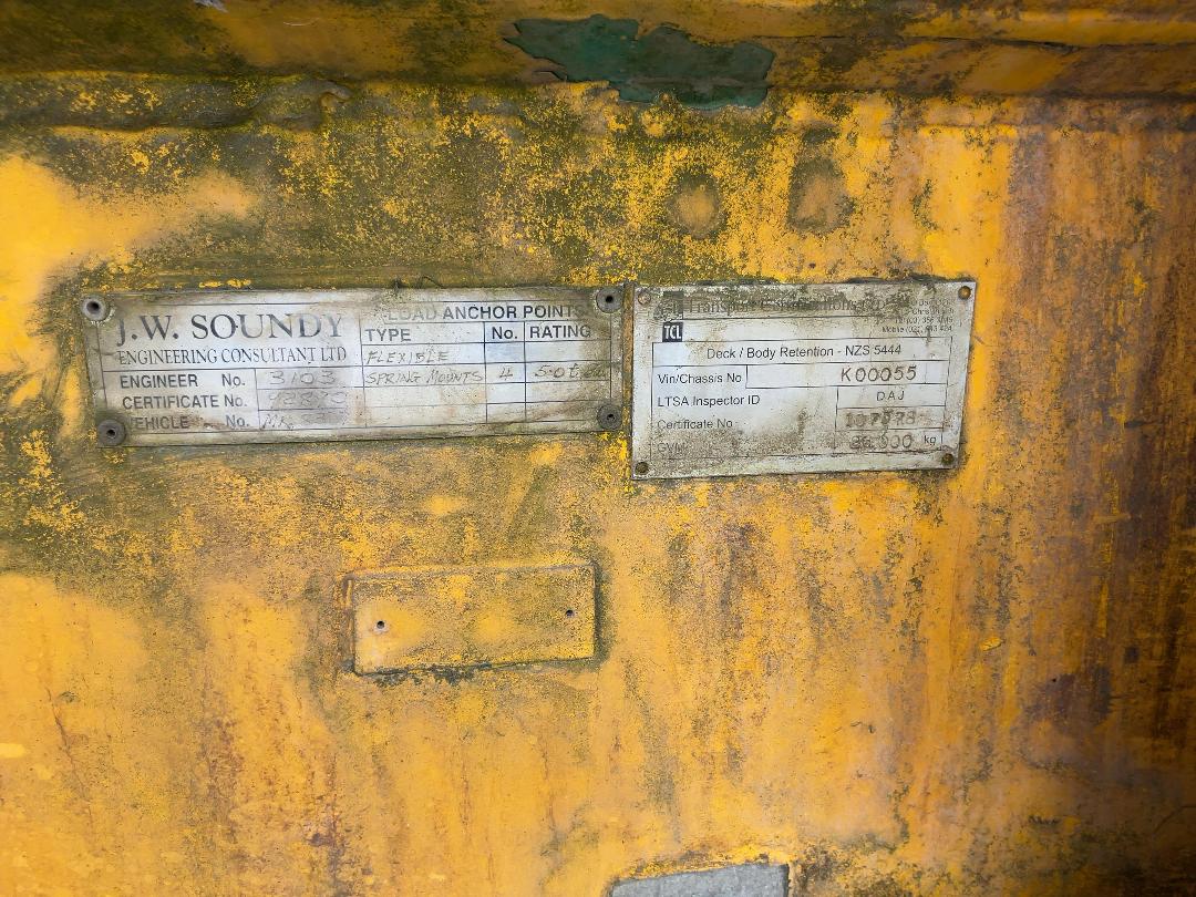 Photo '31' of Isuzu CXZ 400 GIGAMAX Tanker