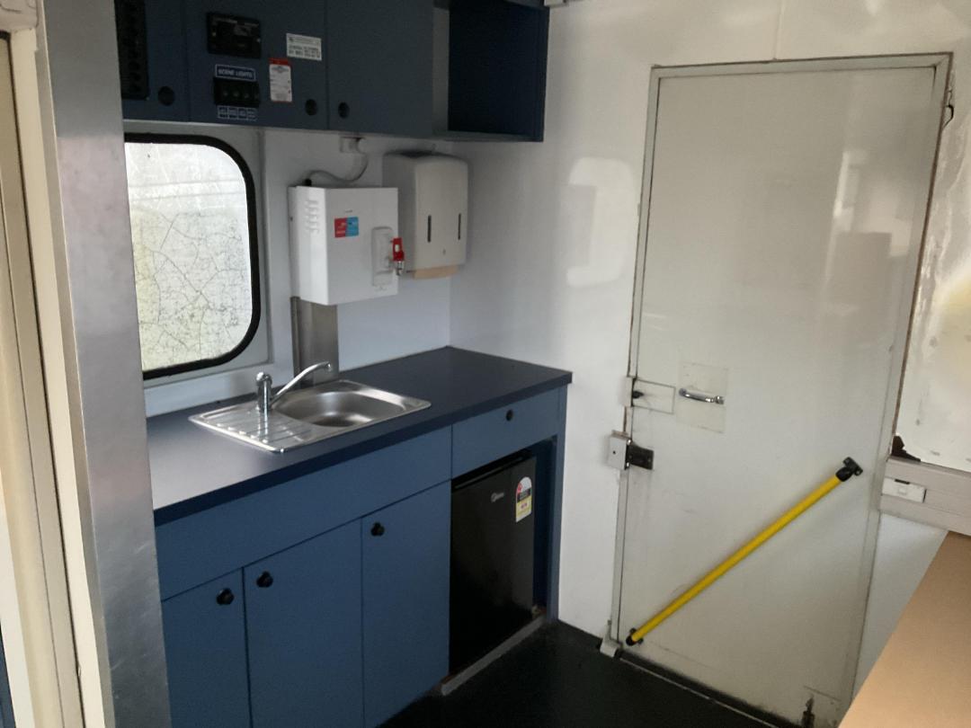 Photo '34' of Isuzu F Series FRR500 4X2 TRUCK Box Body