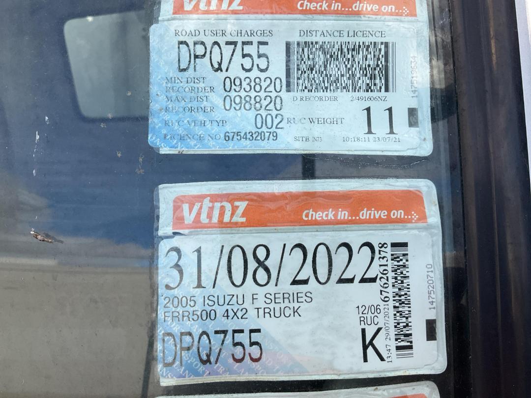 Photo '37' of Isuzu F Series FRR500 4X2 TRUCK Box Body