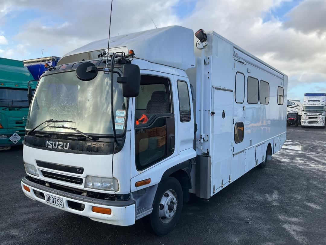 Photo '9' of Isuzu F Series FRR500 4X2 TRUCK Box Body