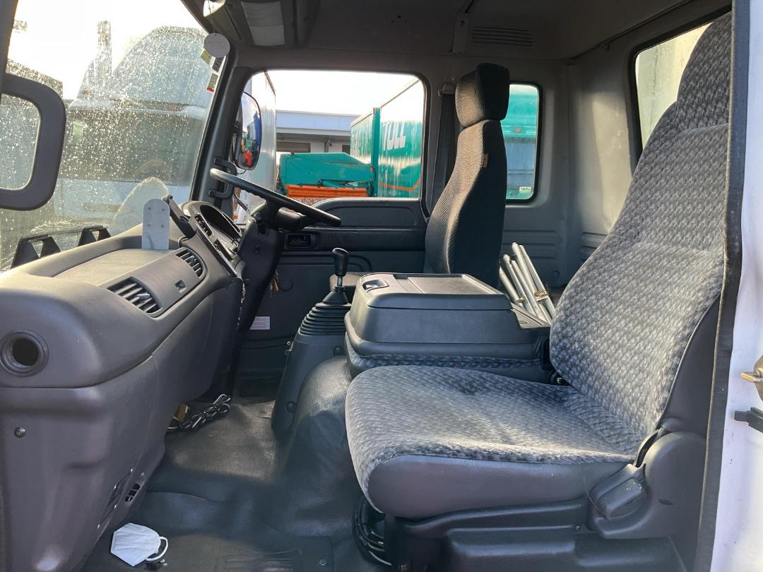 Photo '17' of Isuzu F Series FRR500 4X2 TRUCK Box Body