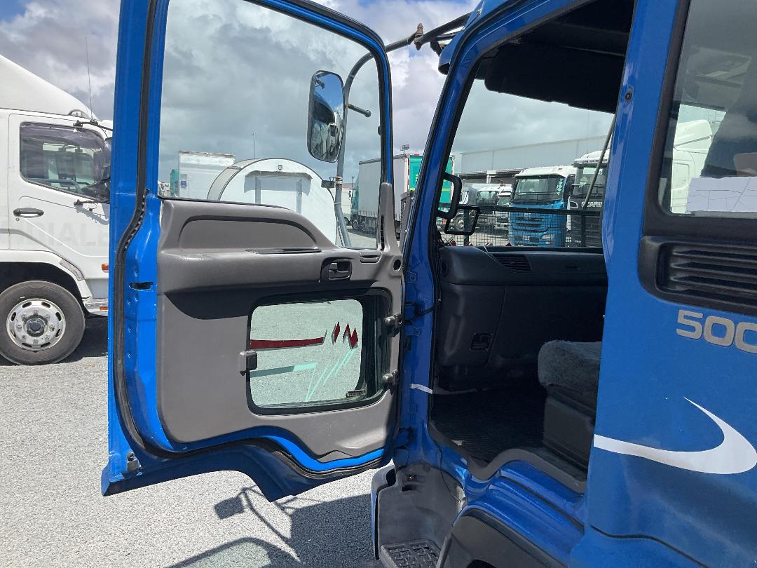 Photo '21' of Isuzu FRR 500F Curtainsider