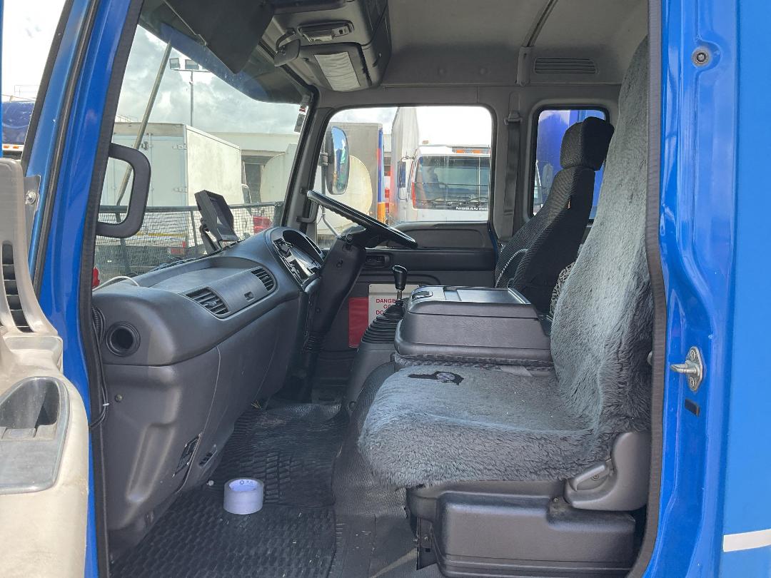 Photo '22' of Isuzu FRR 500F Curtainsider