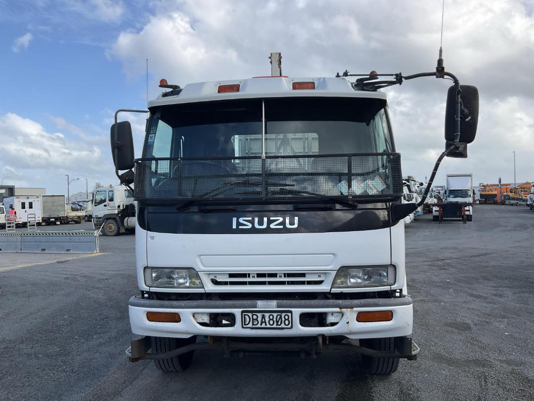 Photo '10' of Isuzu FTR 750 Road Management Photo '10' of Isuzu FTR 750 Road Management