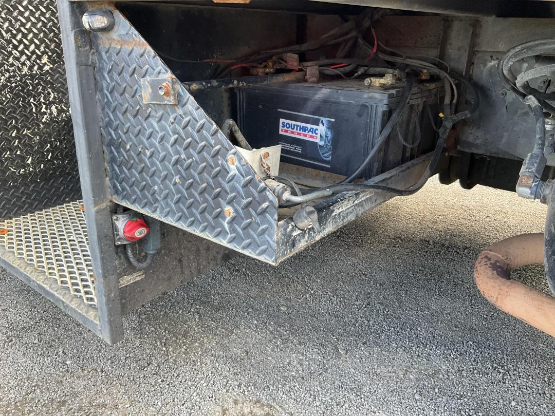 Photo '18' of Isuzu FTR 750 Road Management Photo '18' of Isuzu FTR 750 Road Management