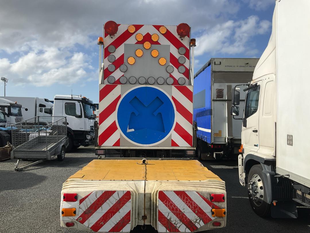 Photo '24' of Isuzu FTR 750 Road Management Photo '24' of Isuzu FTR 750 Road Management