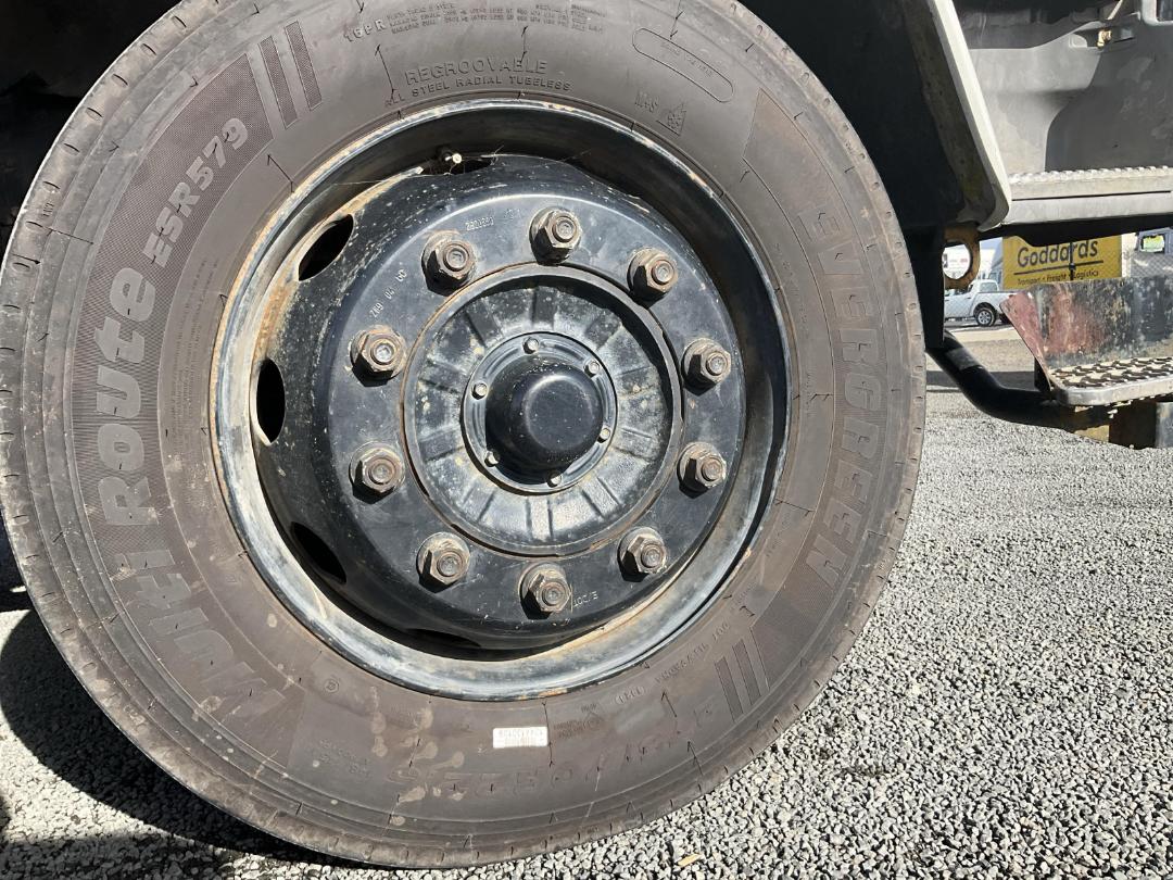 Photo '33' of Isuzu FTR 750 Road Management Photo '33' of Isuzu FTR 750 Road Management