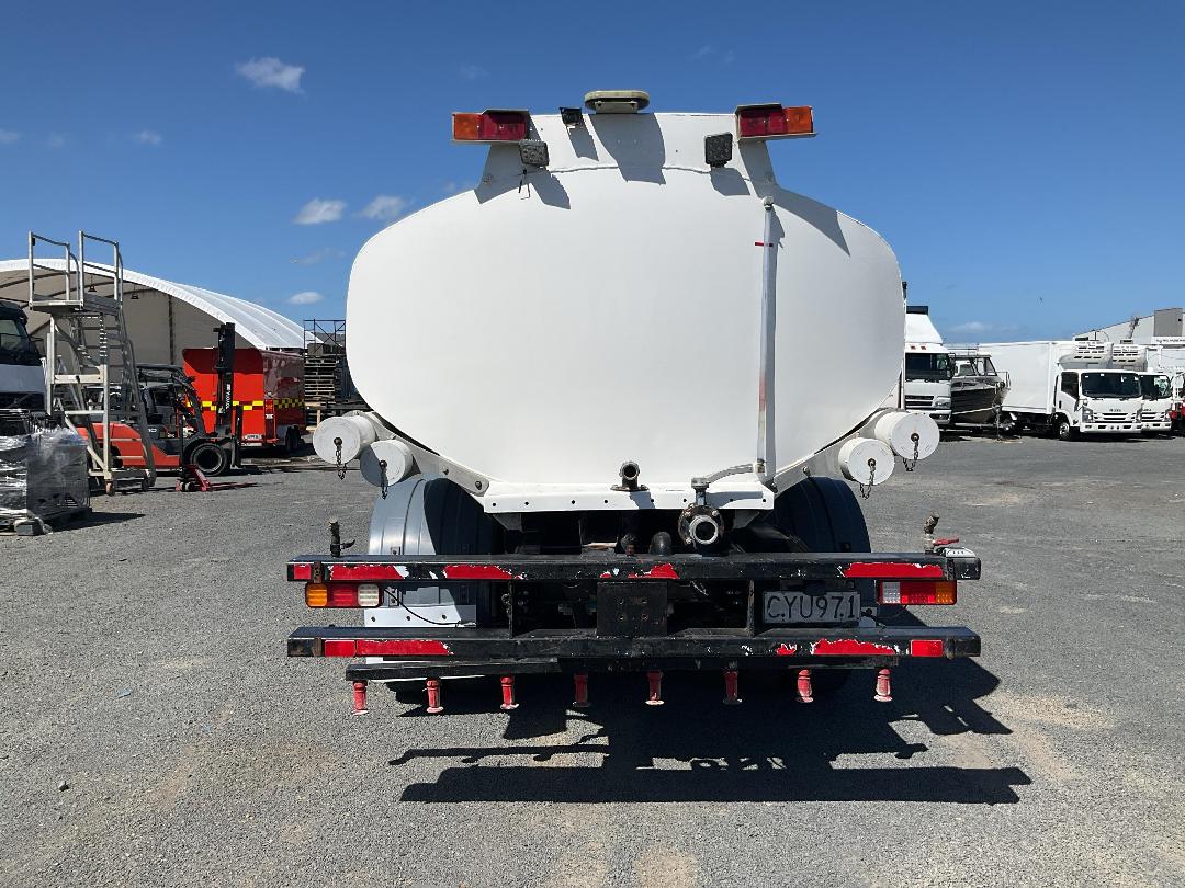 Photo '5' of Isuzu FVZ 1400A Tanker Photo '5' of Isuzu FVZ 1400A Tanker