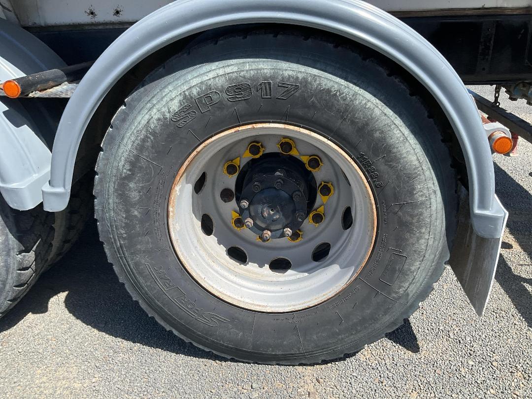 Photo '44' of Isuzu FVZ 1400A Tanker Photo '44' of Isuzu FVZ 1400A Tanker