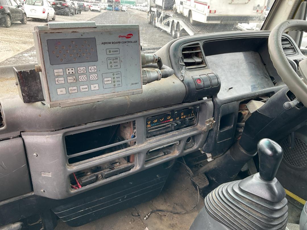 Photo '17' of Isuzu N Series NKR250 C/C Flat Deck Photo '17' of Isuzu N Series NKR250 C/C Flat Deck