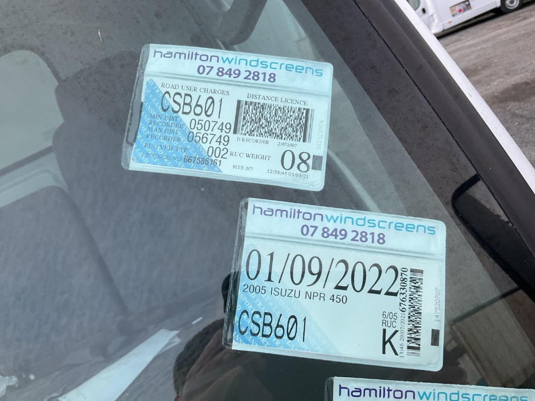 Photo '28' of Isuzu NPR 450 Box Body