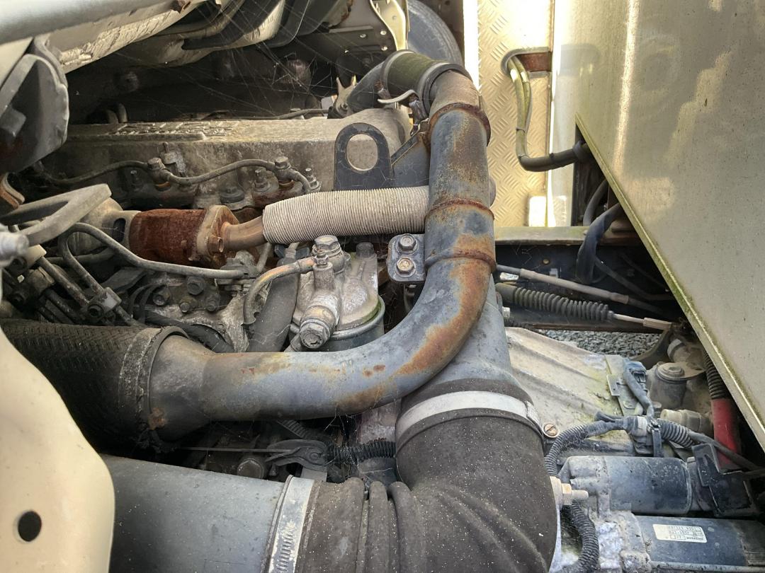 Photo '18' of Isuzu NPR 450 Box Body