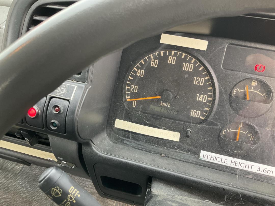 Photo '21' of Isuzu NPR 450 Box Body