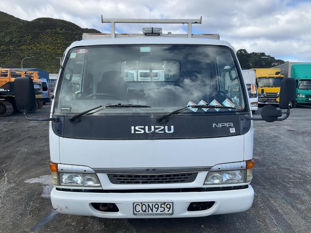 Photo '11' of Isuzu NPR 250 Service Vehicle