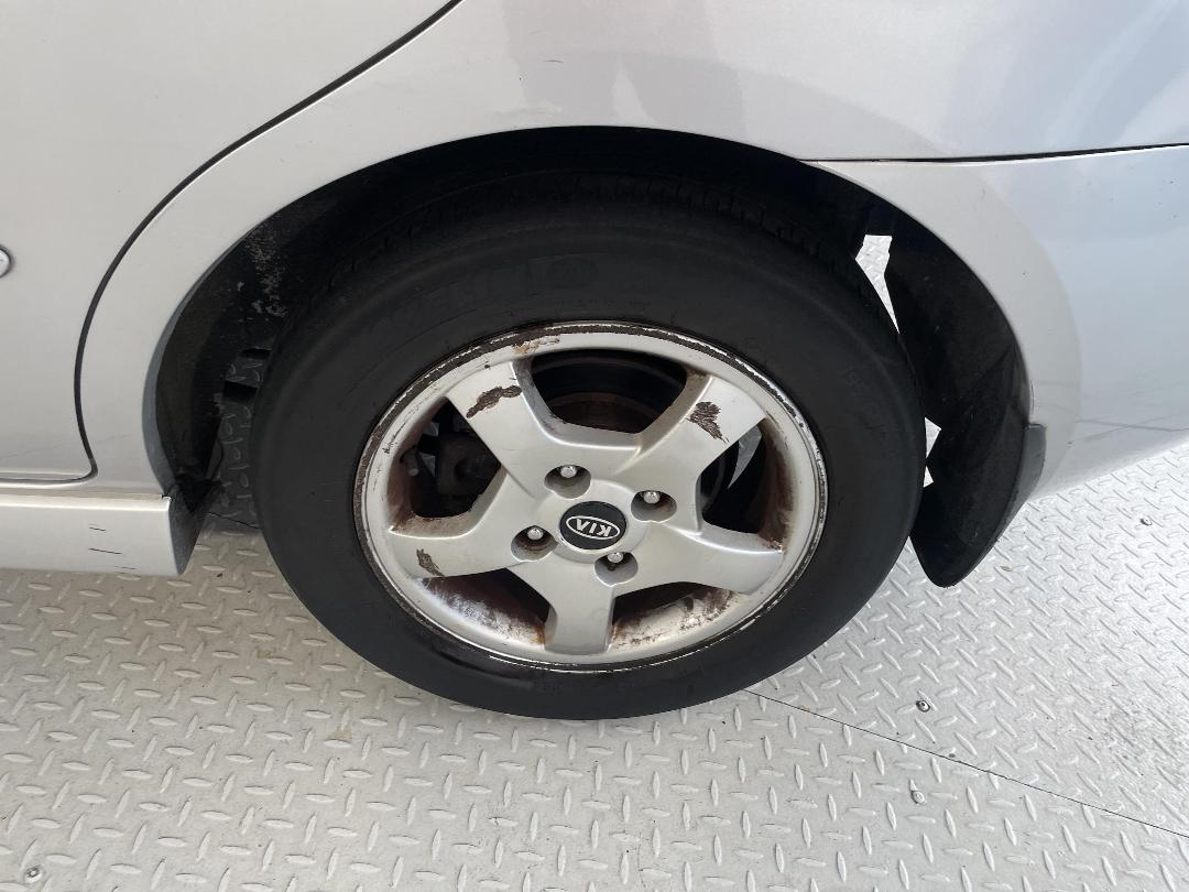 Photo '11' of KIA Cerato