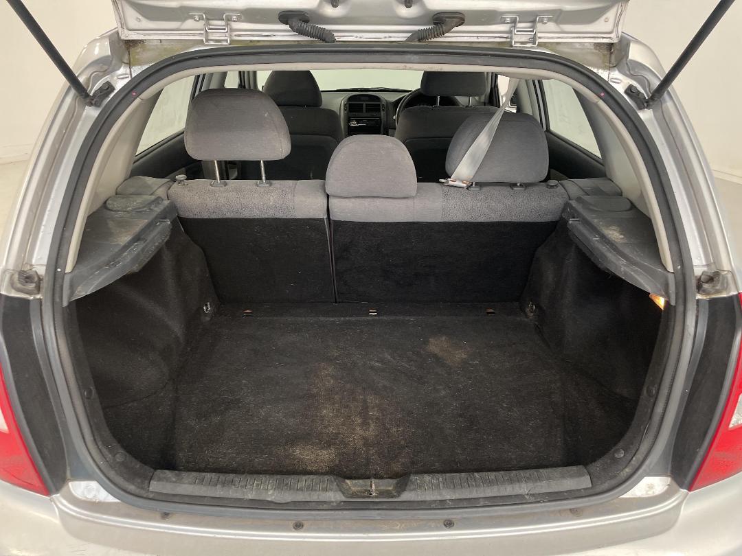 Photo '14' of KIA Cerato