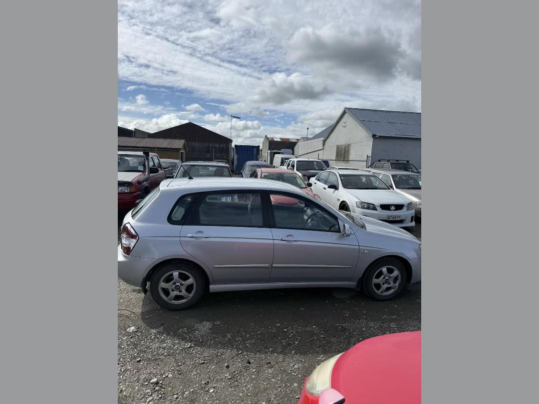 Photo '3' of KIA Cerato