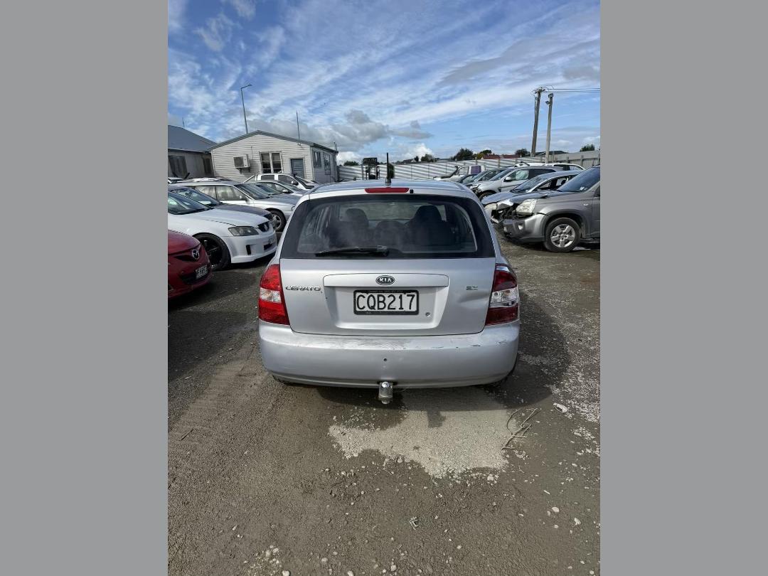 Photo '5' of KIA Cerato