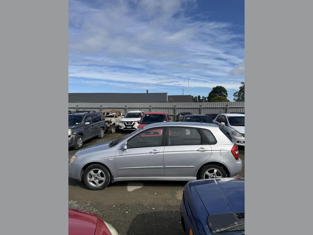 Photo '7' of KIA Cerato