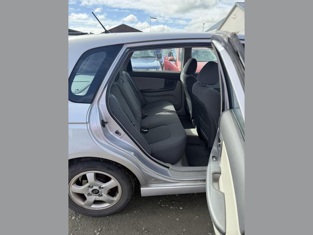 Photo '11' of KIA Cerato