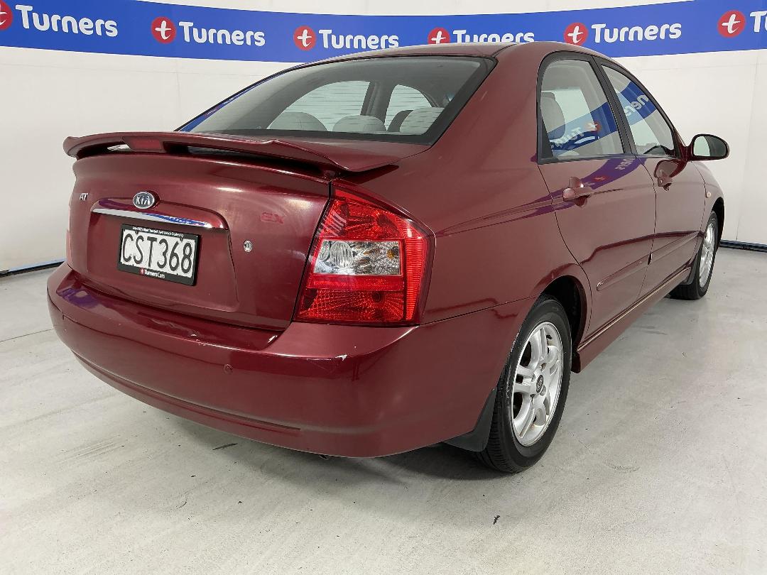 Photo '7' of KIA Cerato