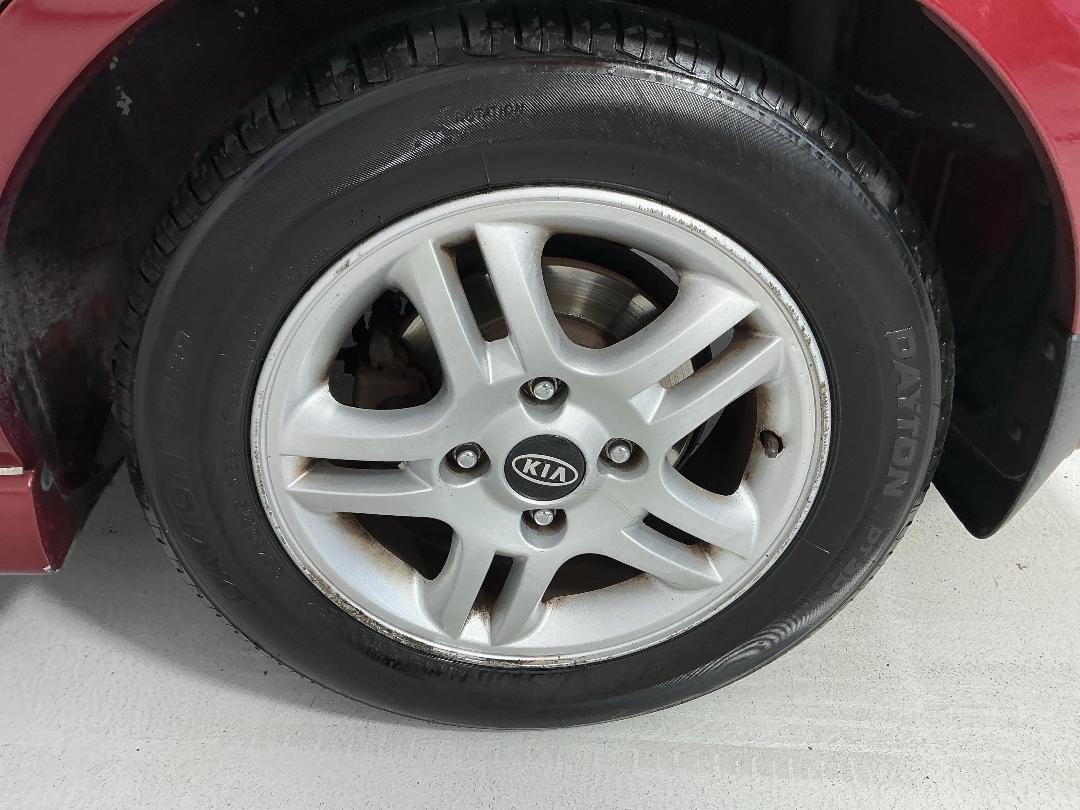 Photo '11' of KIA Cerato