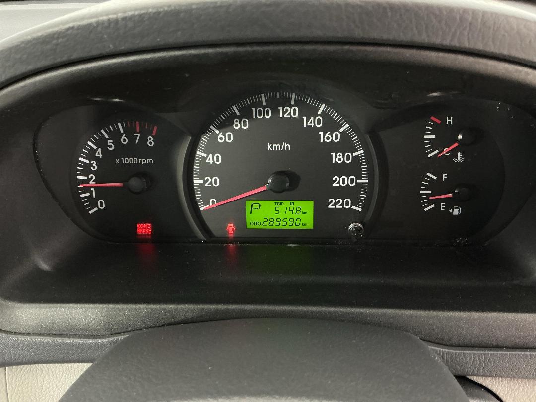 Photo '21' of KIA Cerato