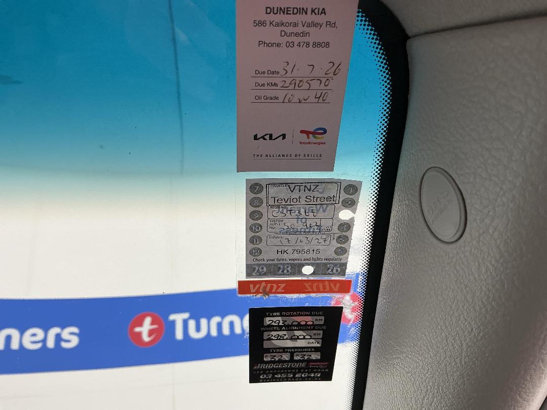 Photo '25' of KIA Cerato