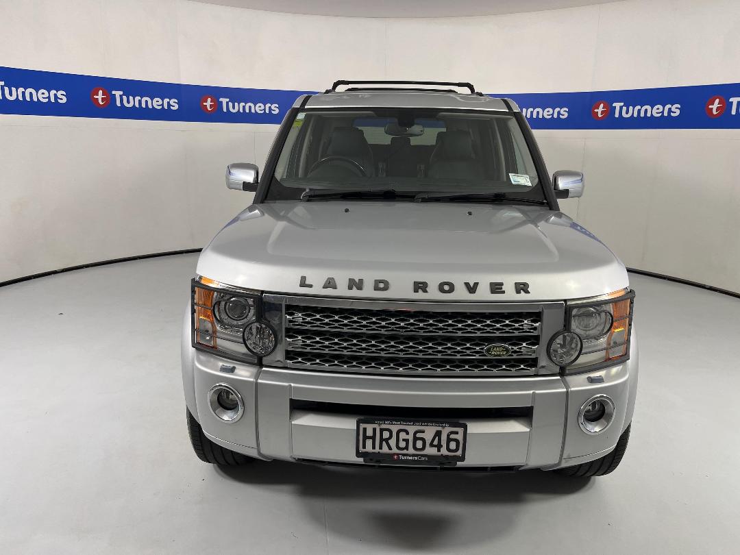 Photo '2' of Land Rover Discovery Photo '2' of Land Rover Discovery