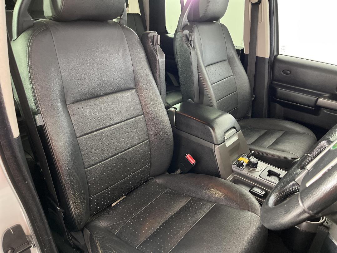 Photo '16' of Land Rover Discovery Photo '16' of Land Rover Discovery