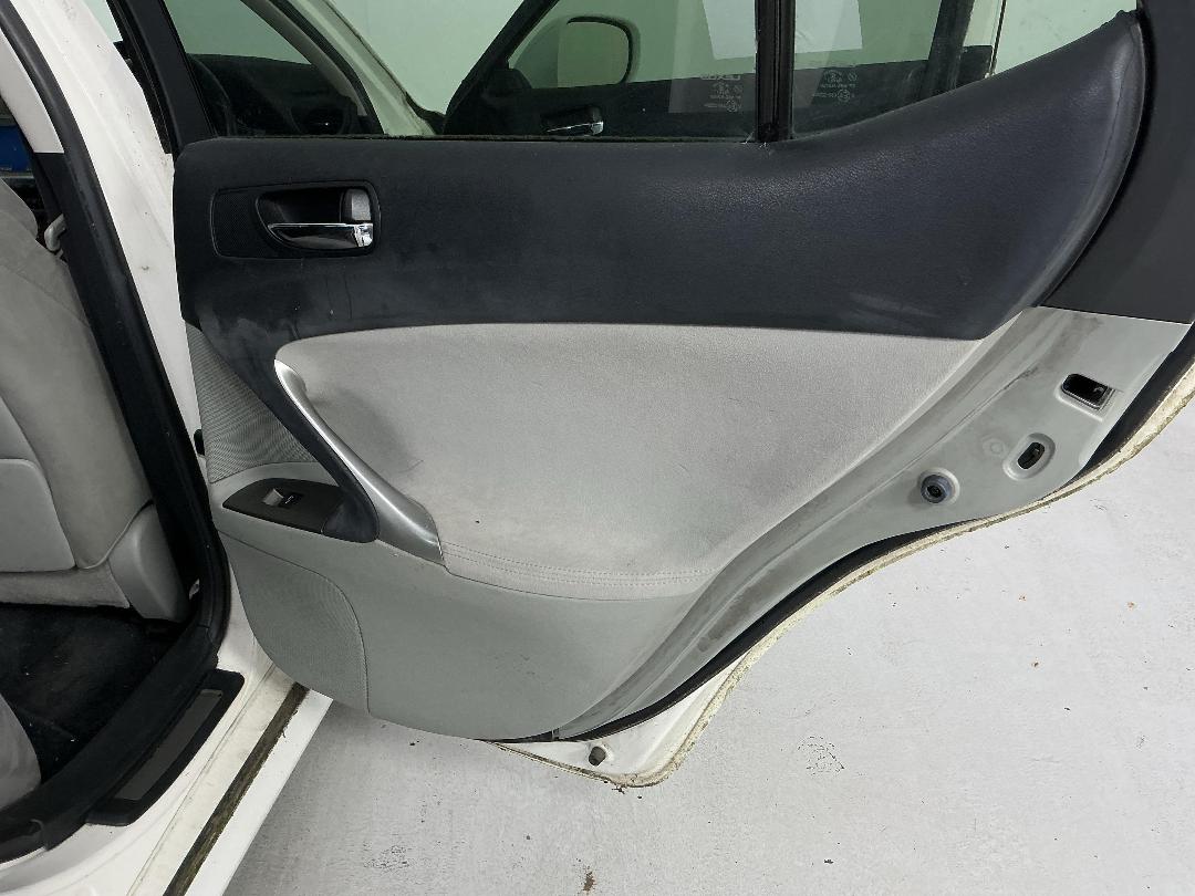 Photo '17' of Lexus IS250 Photo '17' of Lexus IS250