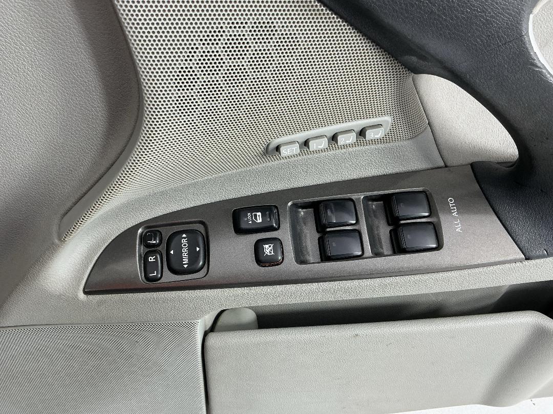 Photo '23' of Lexus IS250 Photo '23' of Lexus IS250