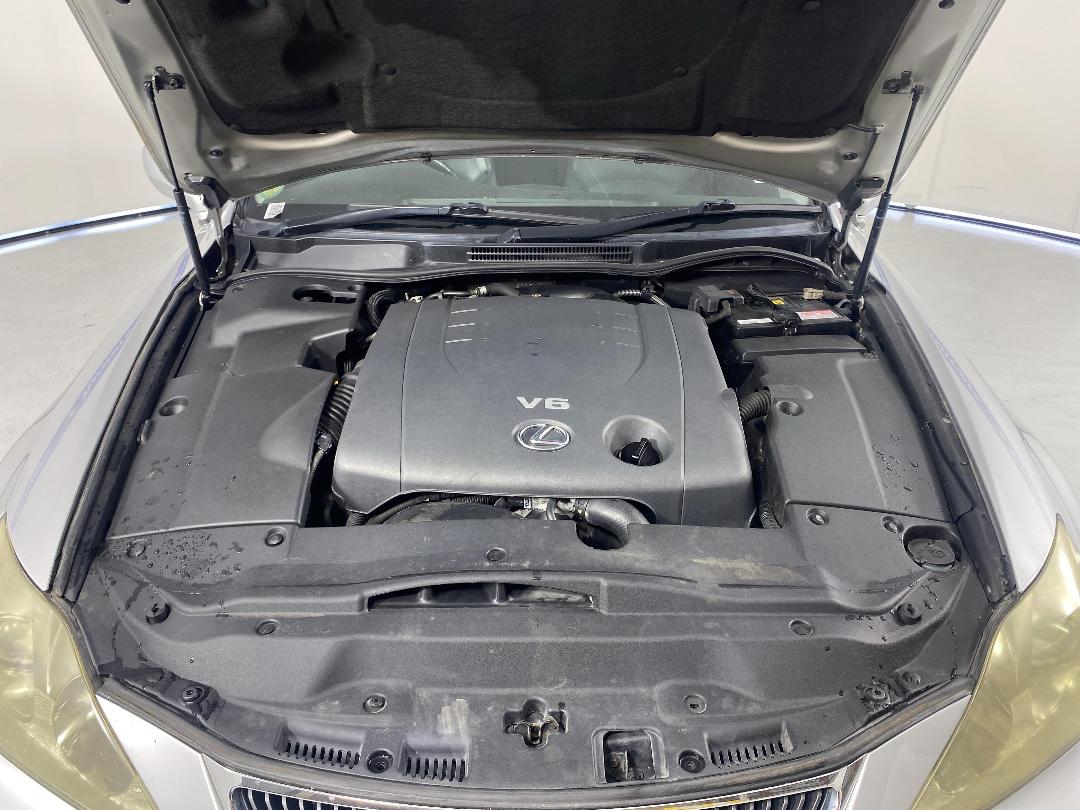 Photo '13' of Lexus IS250 Photo '13' of Lexus IS250