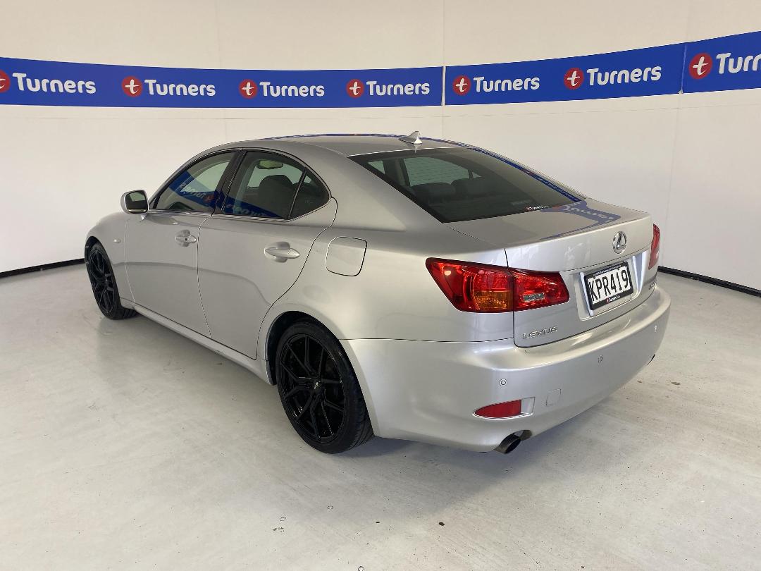 Photo '5' of Lexus IS250 Photo '5' of Lexus IS250