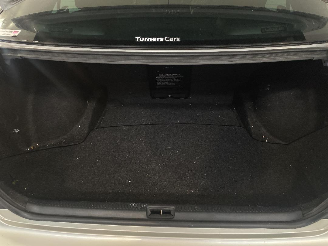 Photo '14' of Lexus IS300