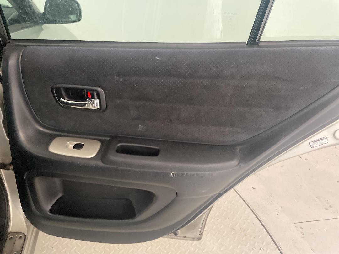 Photo '19' of Lexus IS300