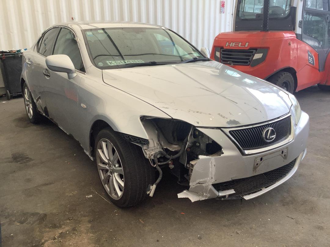 Photo '2' of Lexus IS350