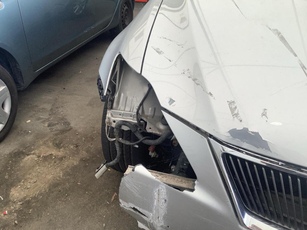 Photo '3' of Lexus IS350