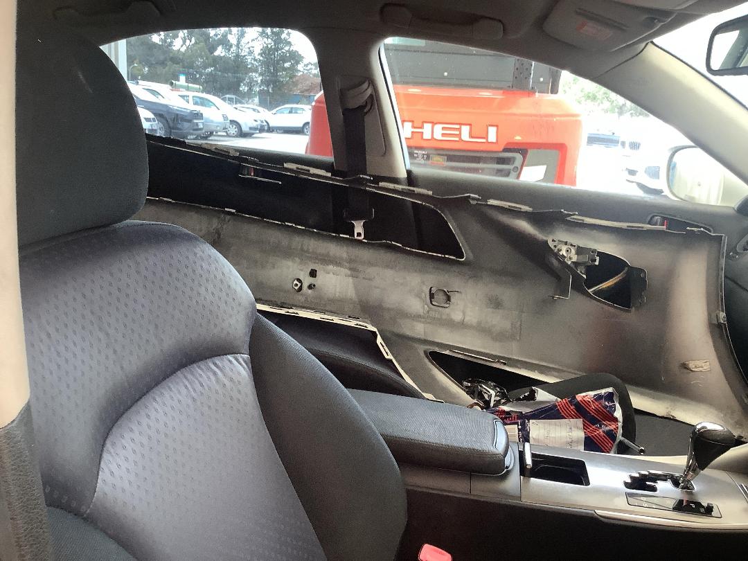 Photo '23' of Lexus IS350