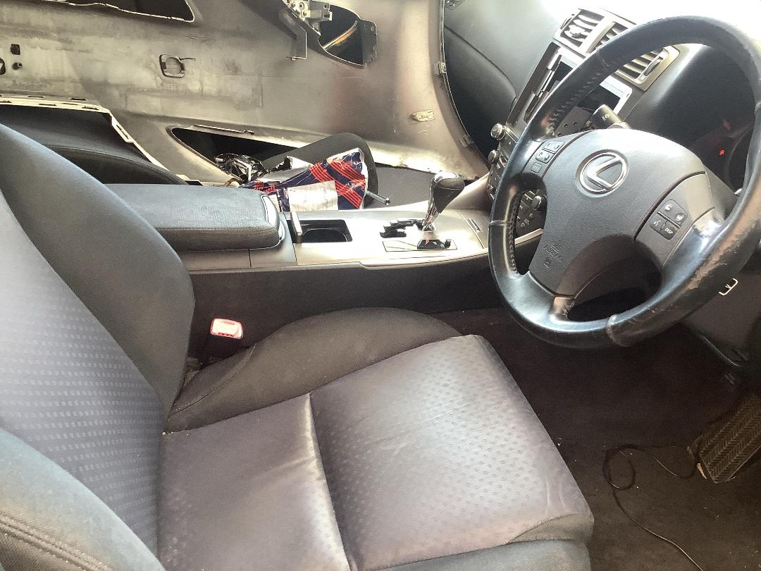 Photo '22' of Lexus IS350