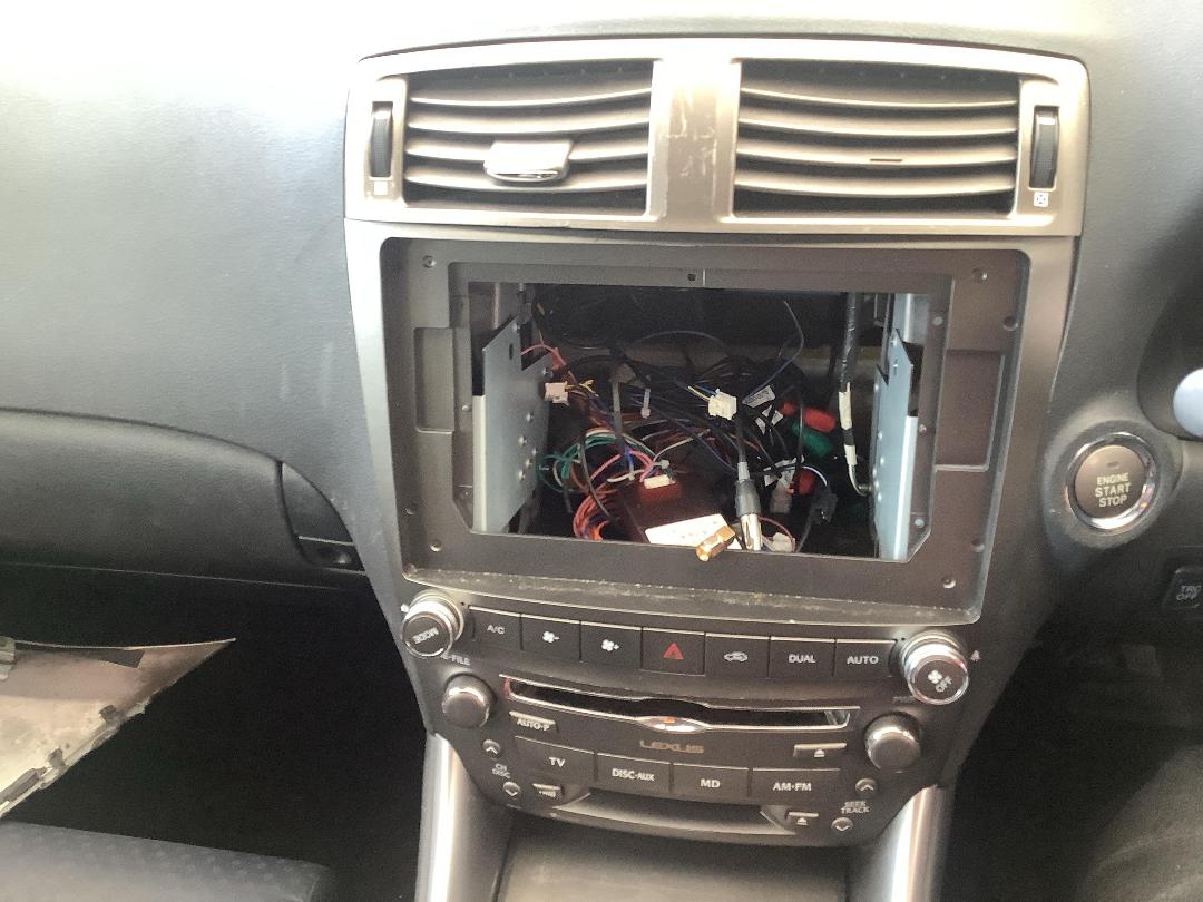 Photo '26' of Lexus IS350