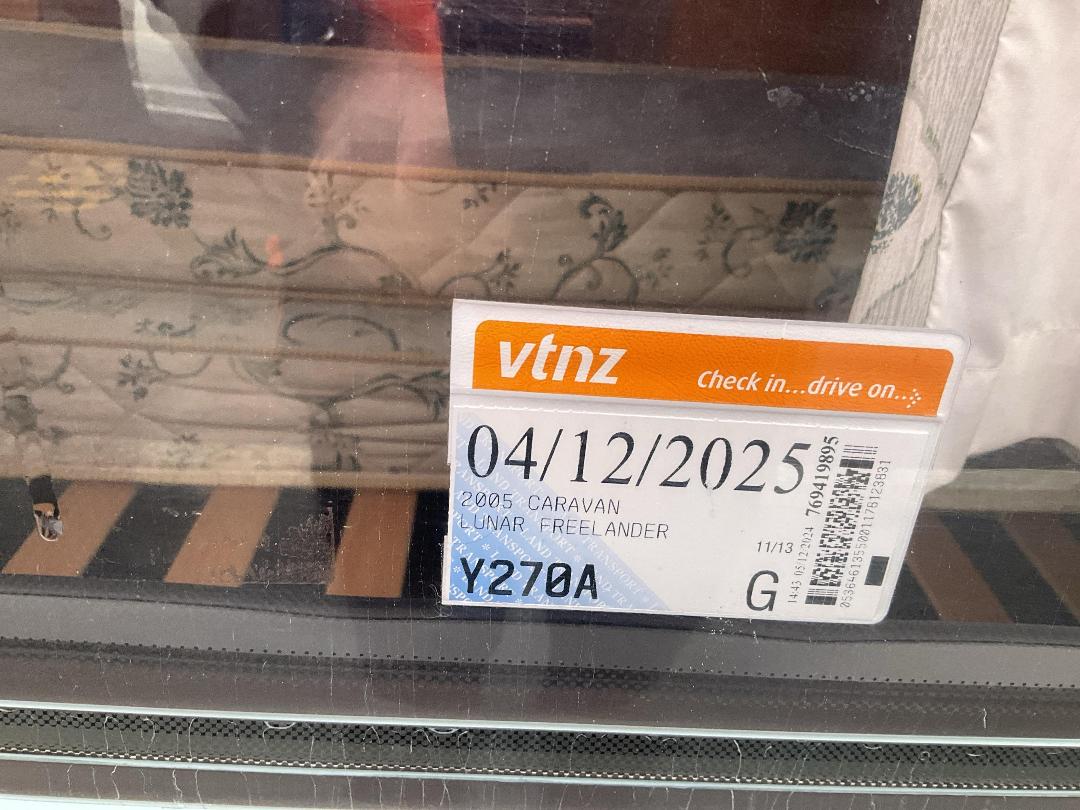 Photo '8' of Lunar Freelander Caravan - Single