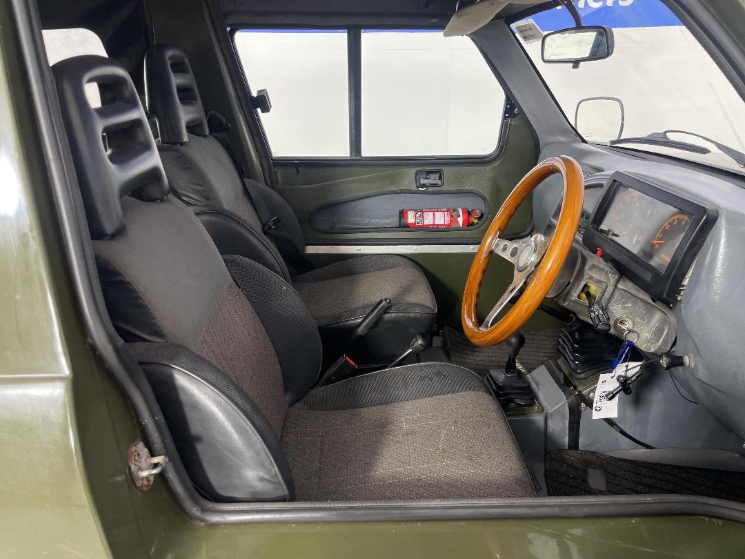 Photo '16' of Lvvta Amphijeep