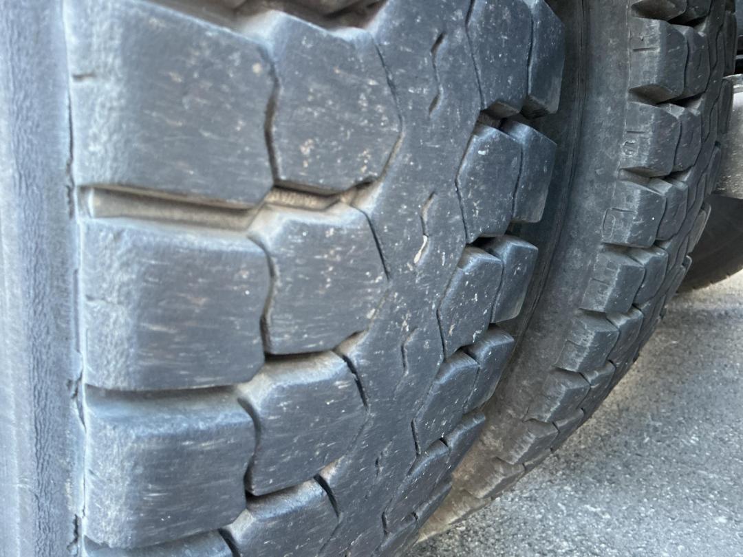 Photo '31' of Mack CX688 RS Tractor Unit Photo '31' of Mack CX688 RS Tractor Unit