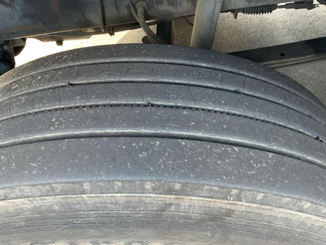 Photo '34' of Mack CX688 RS Tractor Unit Photo '34' of Mack CX688 RS Tractor Unit