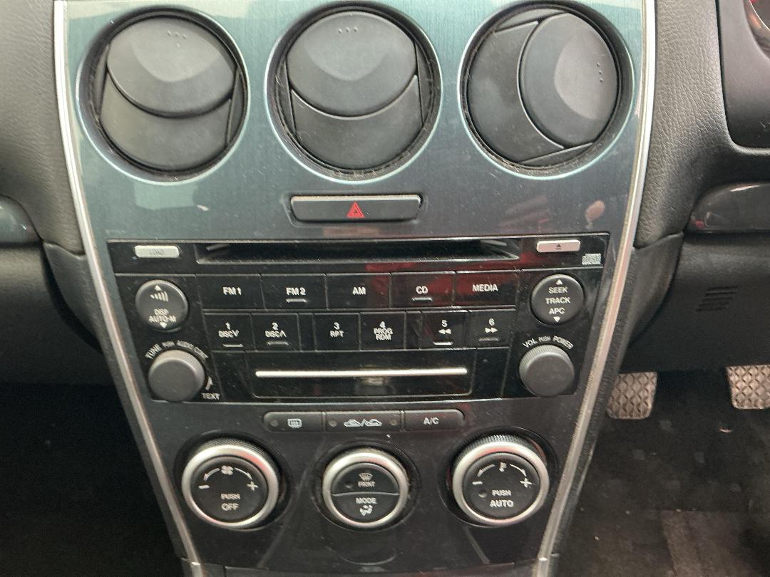 Photo '10' of Mazda Atenza Sport 2300