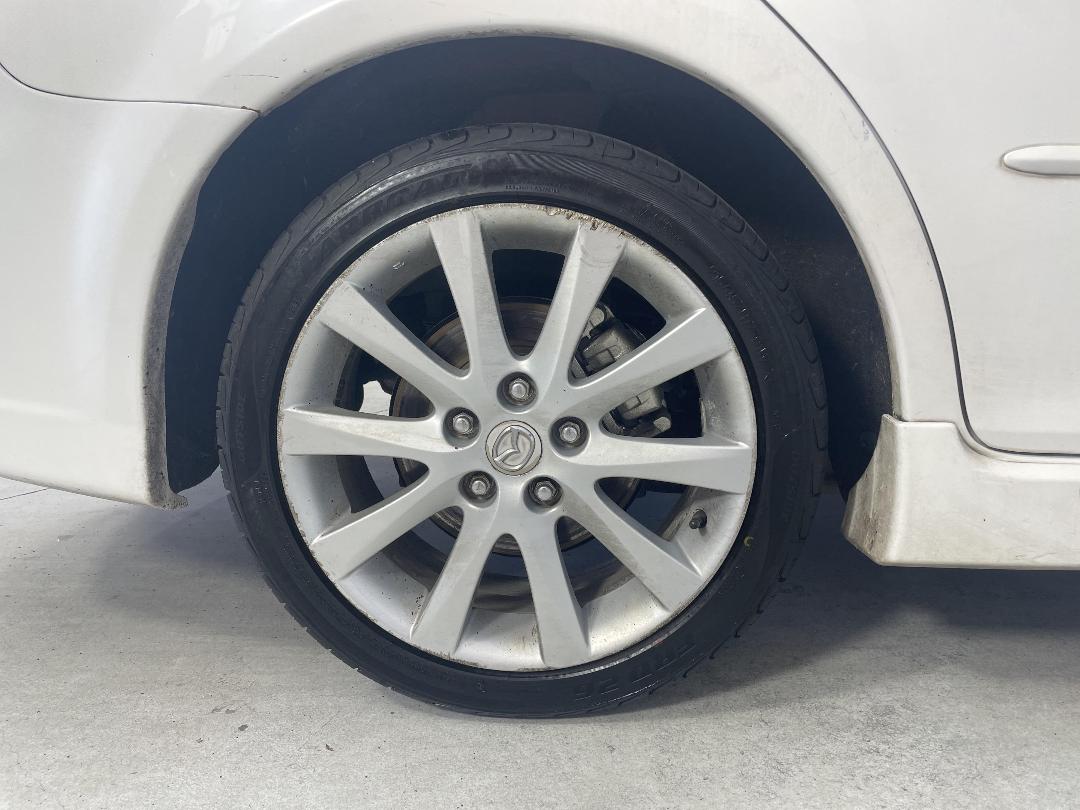 Photo '12' of Mazda Atenza