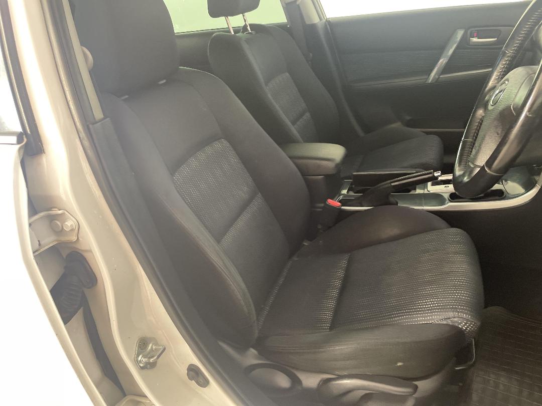 Photo '16' of Mazda Atenza