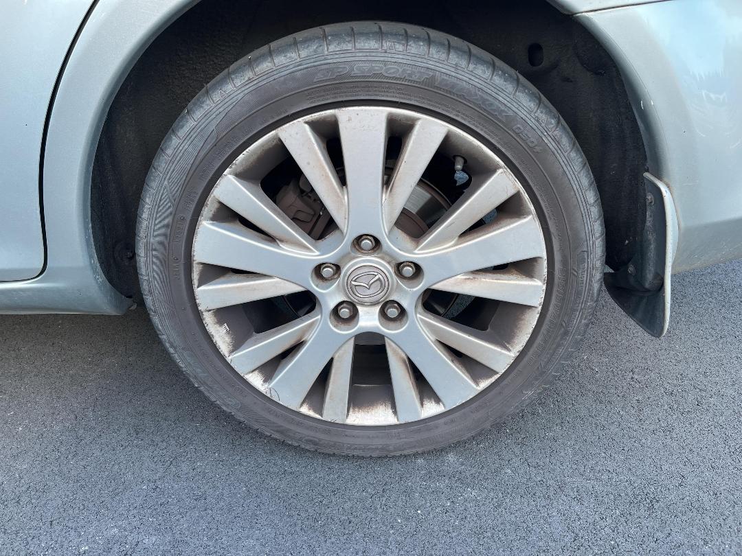 Photo '11' of Mazda Atenza